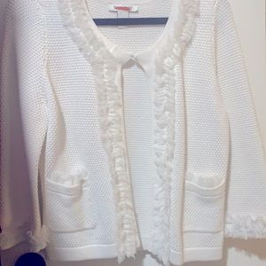 White Black Market Sweater  fringed pockets sleeve